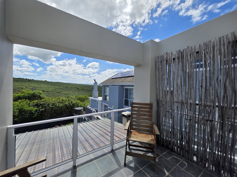 2 Bedroom Property for Sale in Wavecrest Eastern Cape